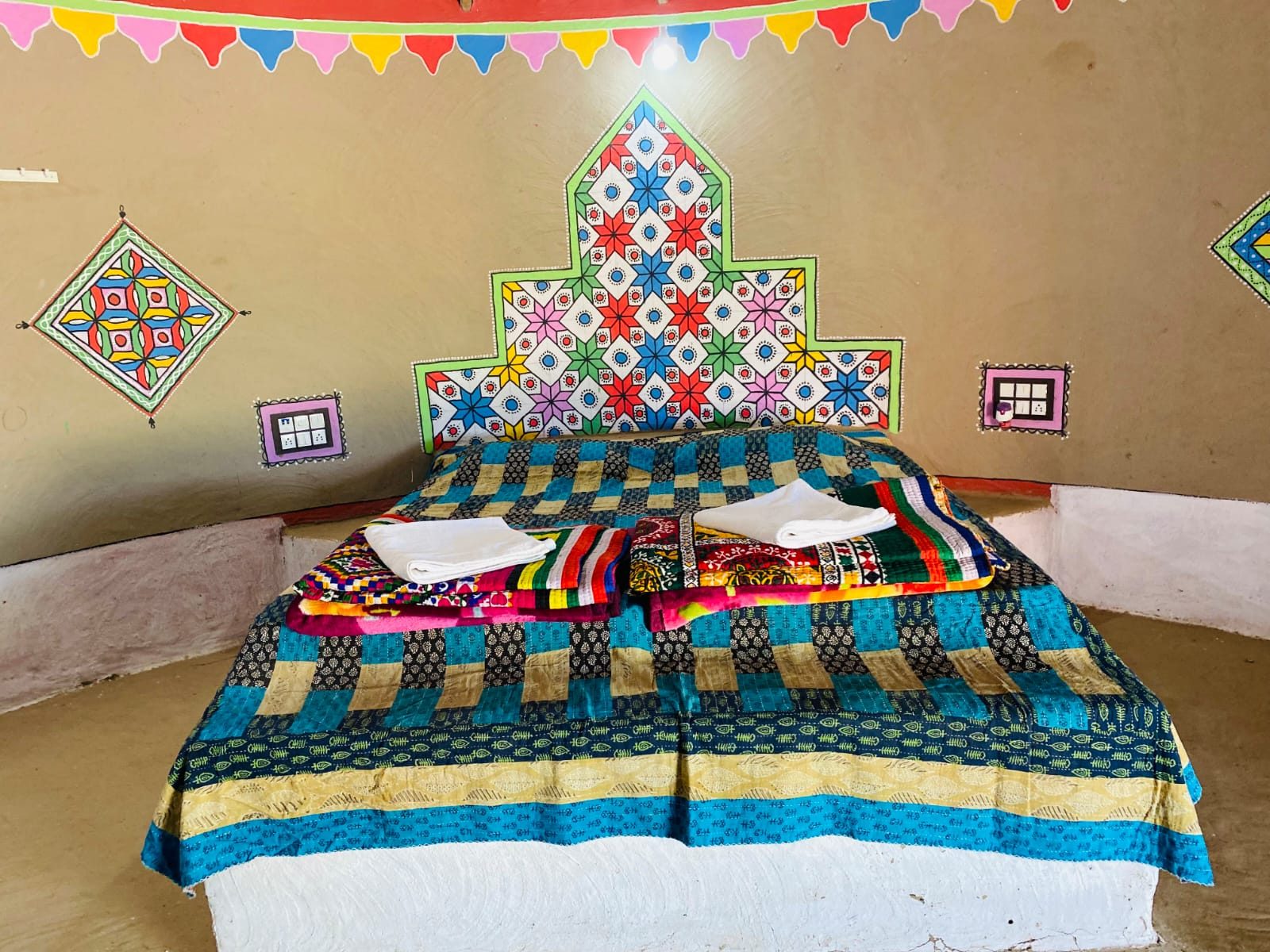 Bhunga room