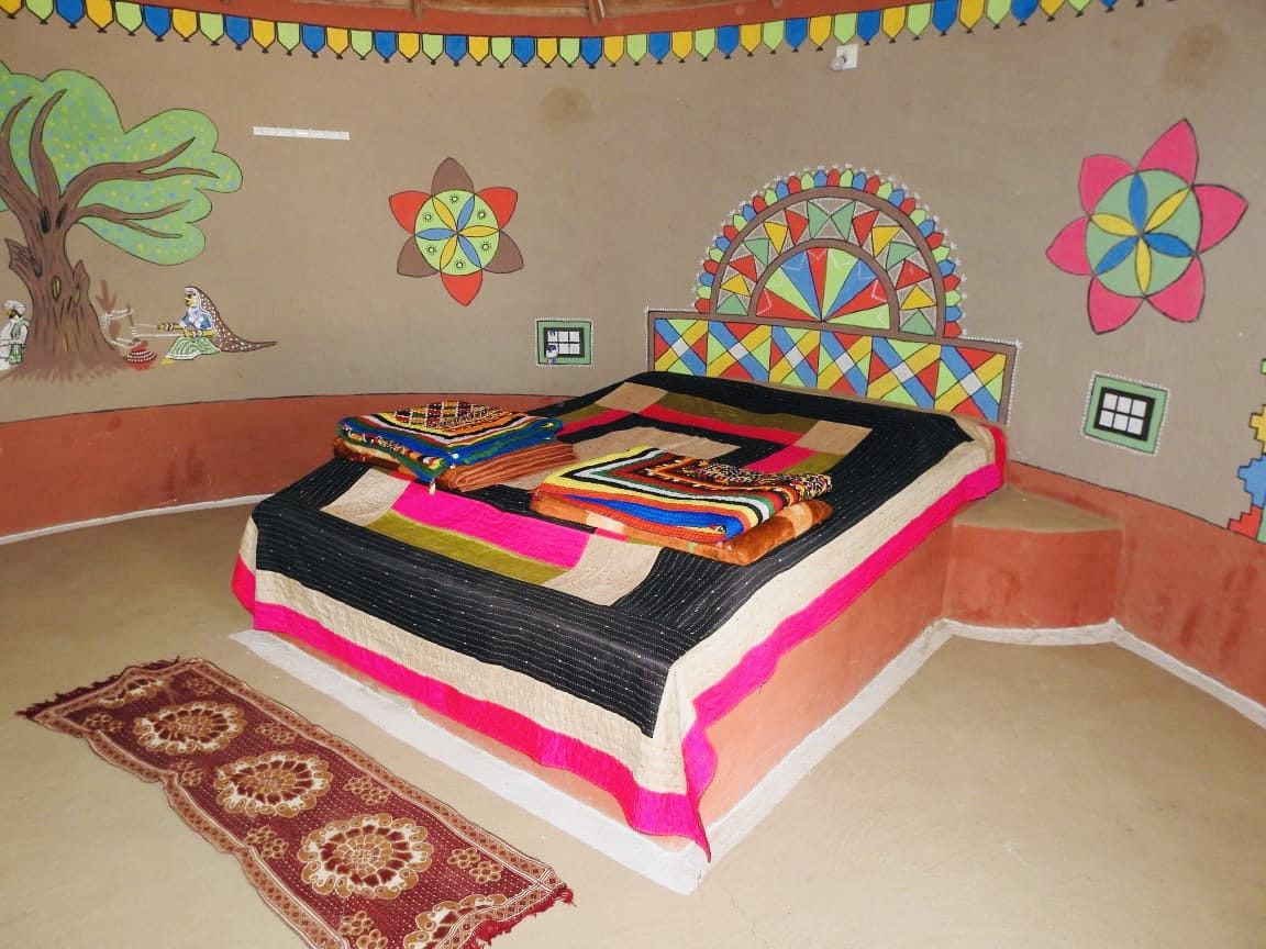 Bhunga room